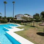 アパート Sotogrande, Casa Milo